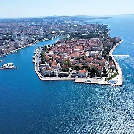 Ξενοδοχείο Ksenija 3*